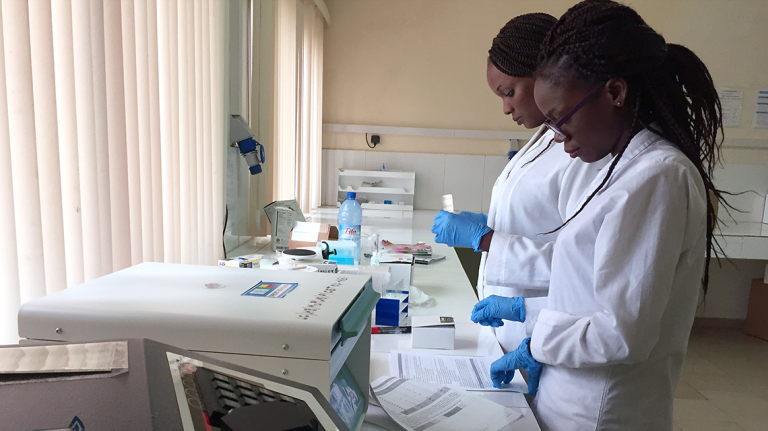 Bénin 🇧🇯, Terre des Écureuils : Le Biomédical Accélère le PAG